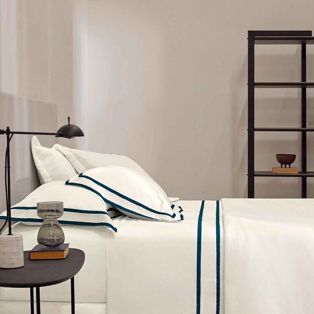 04 jogo de cama trussardi 300 fios 100 algodao egipcio castello branco e nero