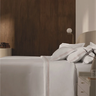 02 jogo de cama trussardi 300 fios 100 algodao brunella branco e adriatico king