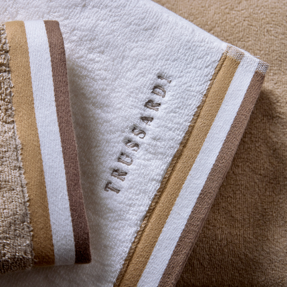 toalha de rosto trussardi montello branco 4