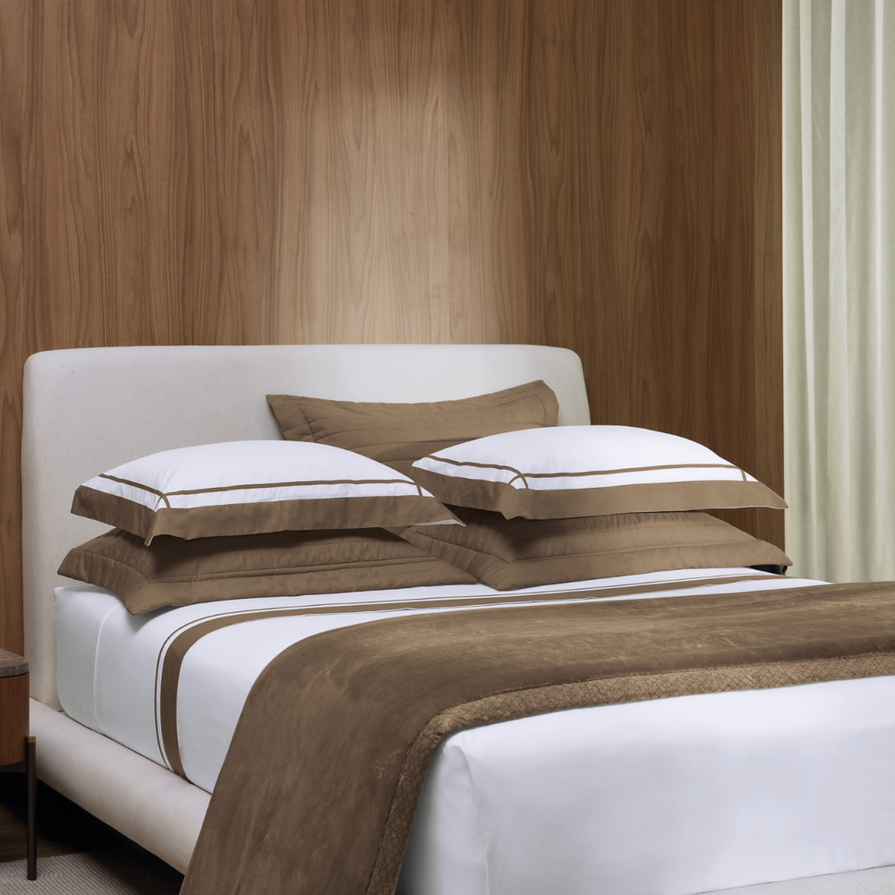 03 cobertor trussardi 100 microfibra aveludado piemontesi queen marrone